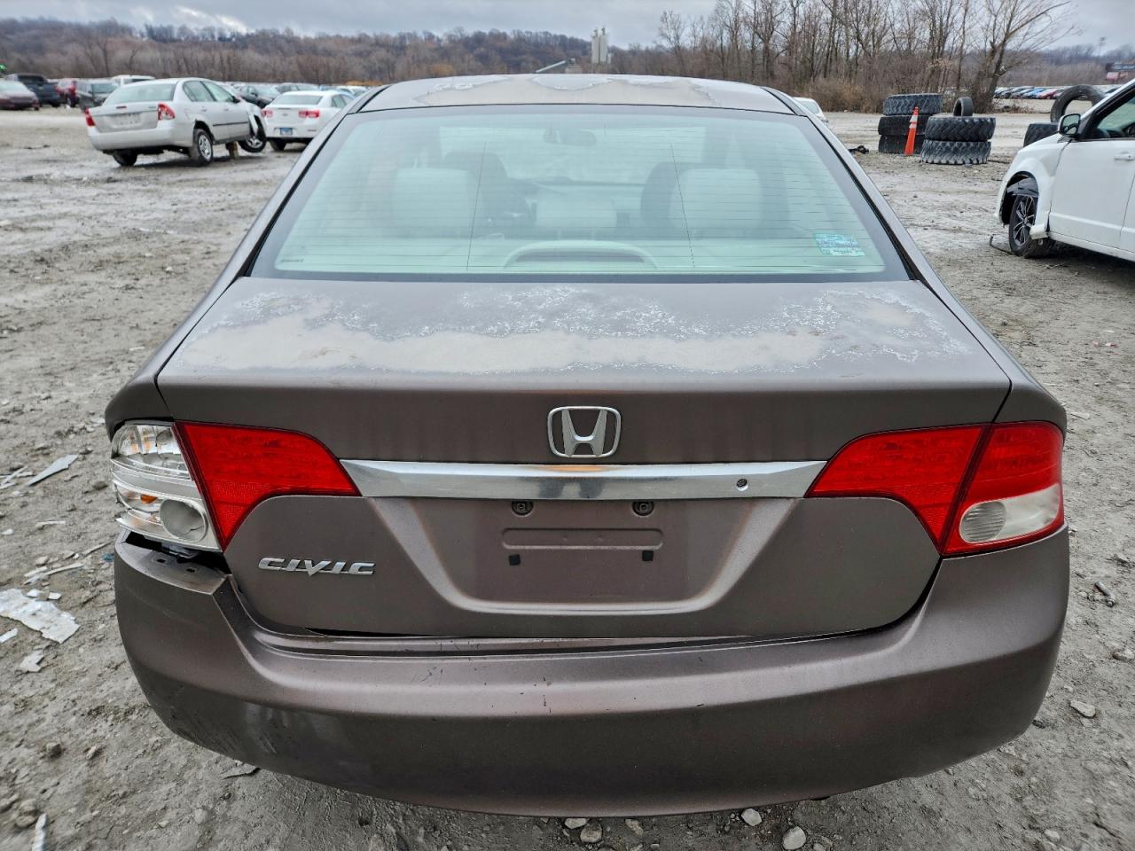 Honda Civic Lx Image 9