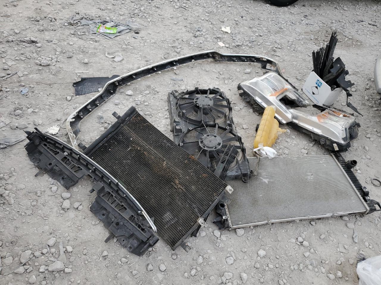 Ford F-150 Supercrew Image 9