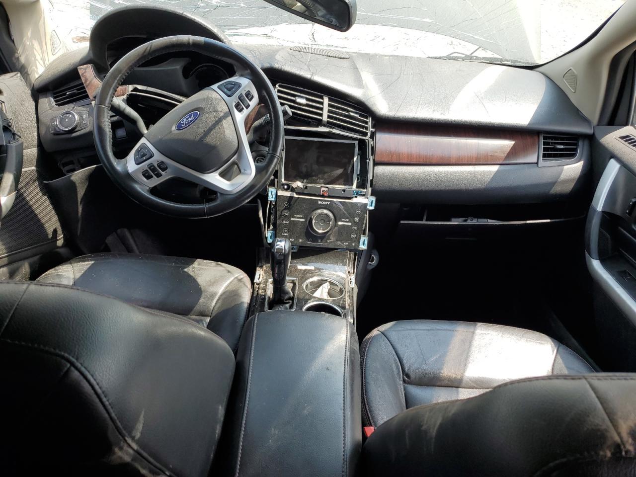 Ford Edge Limited Image 11