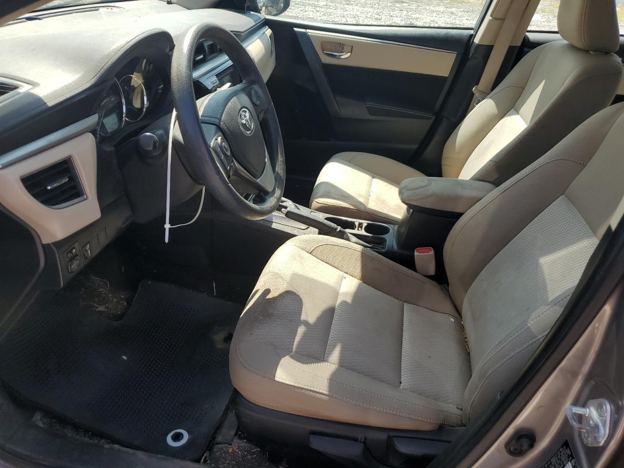 Toyota Corolla L Image 5