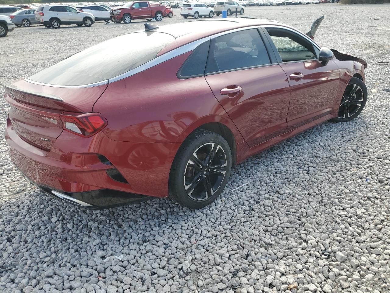 Kia K5 Gt Line Image 3