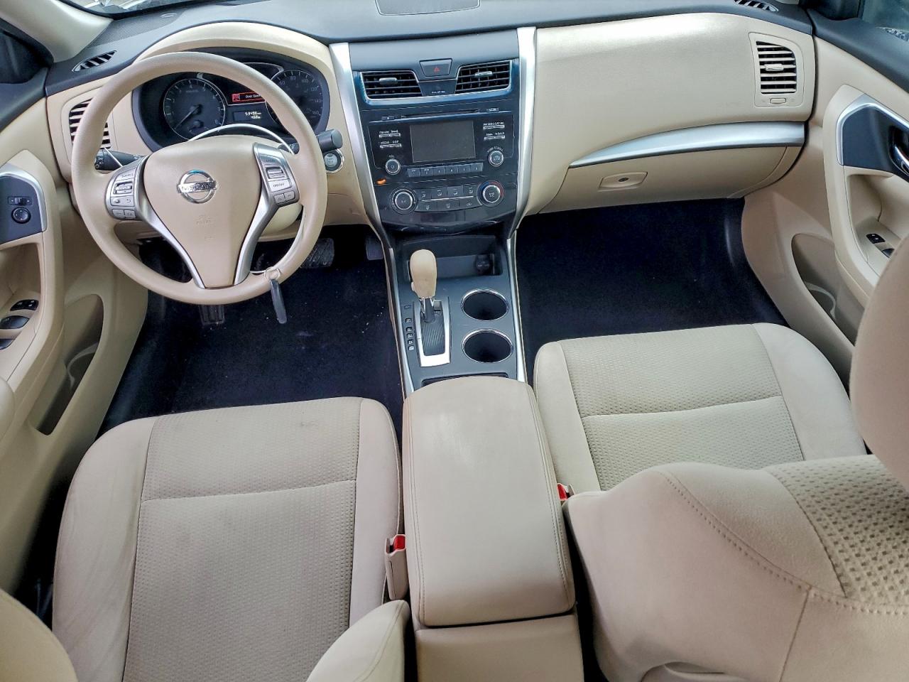 Nissan Altima 2.5 Image 11