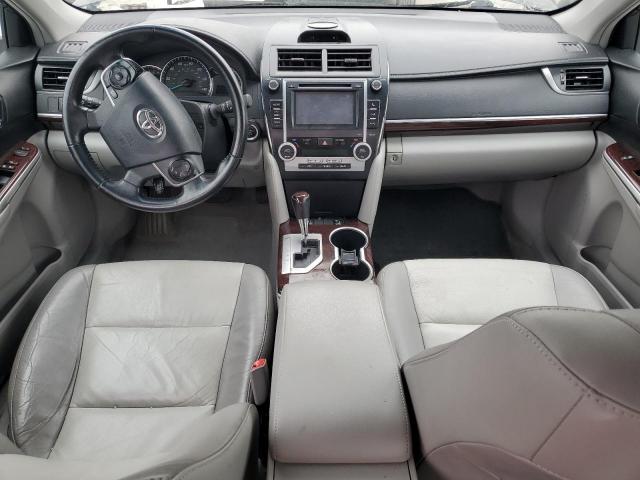 Toyota Camry L Image 6