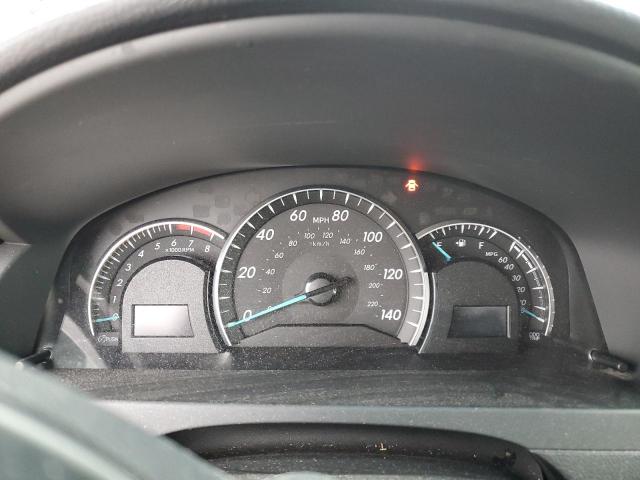 Toyota Camry L Image 8