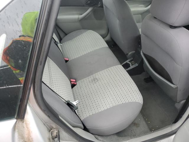 Ford Focus Zx4 Image 10