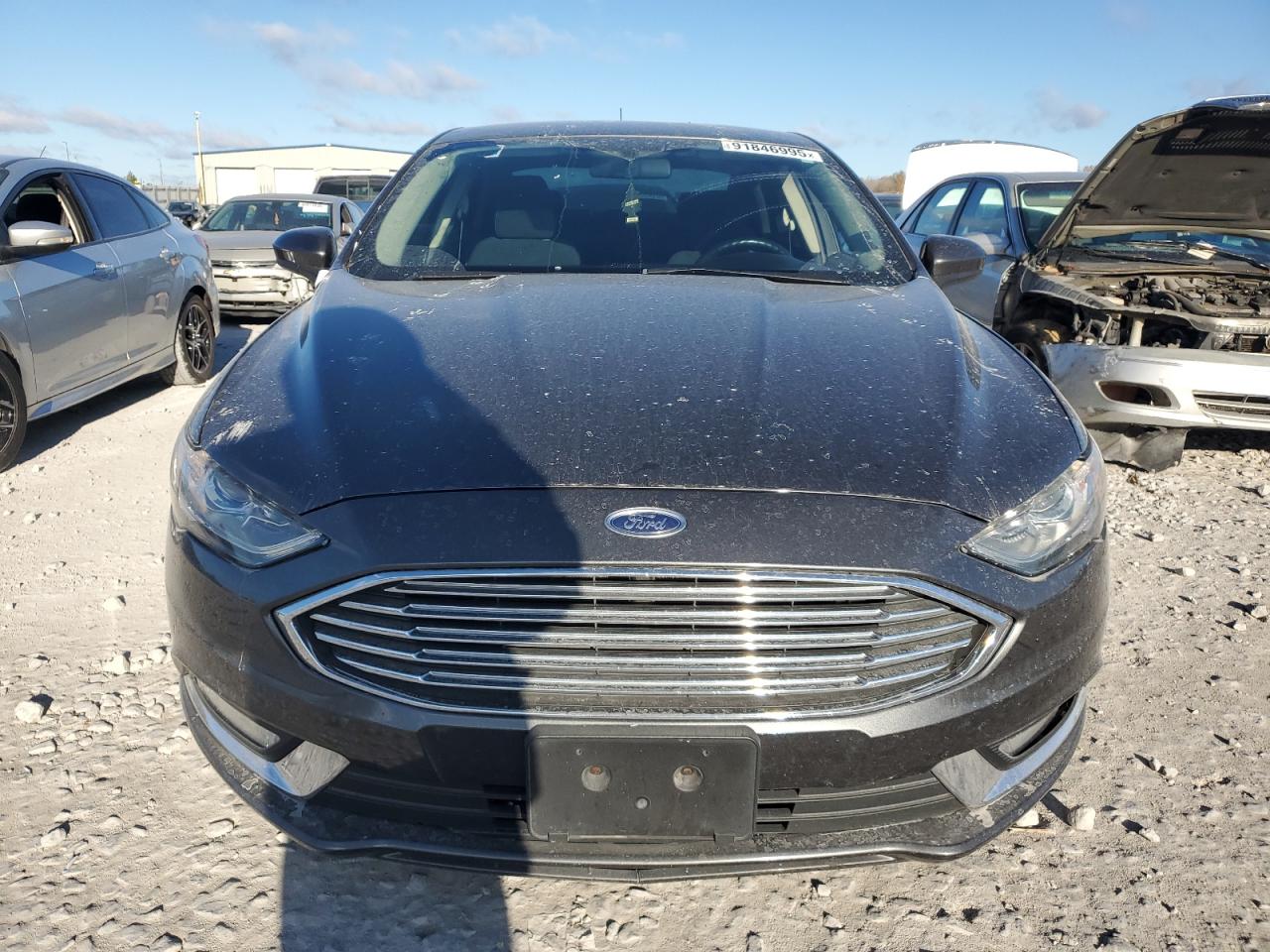 Ford Fusion S Image 5