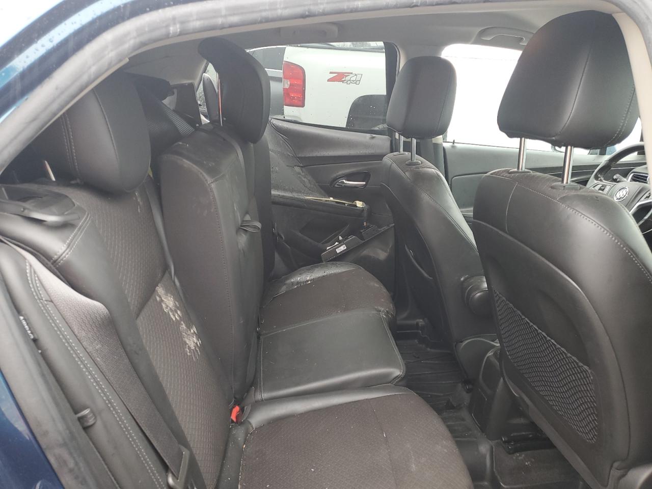 Buick Encore Sport Touring Image 11