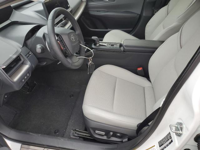 Toyota Prius Le Image 10