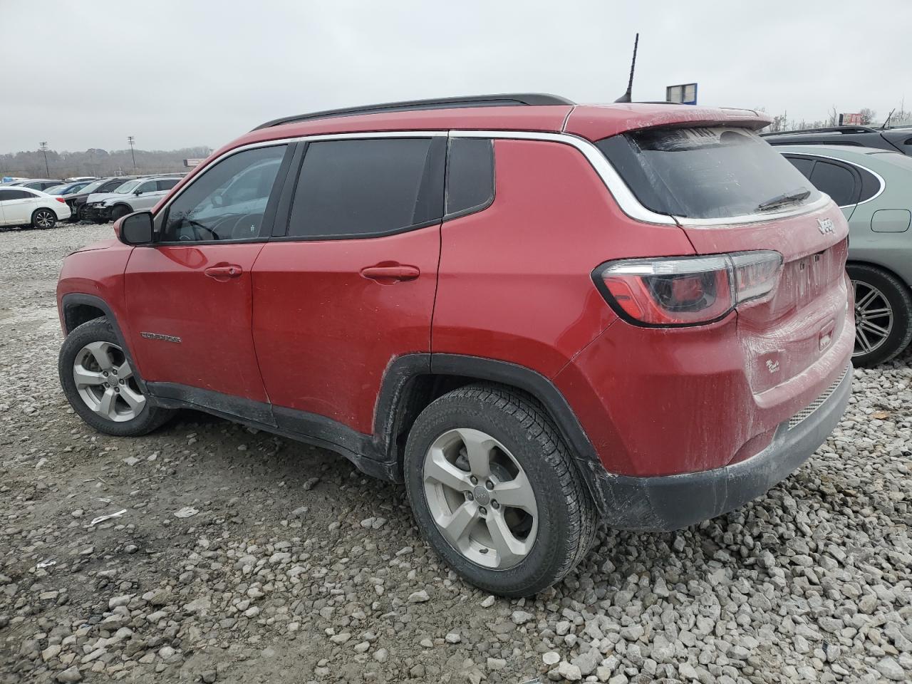 Jeep Compass Latitude Image 2