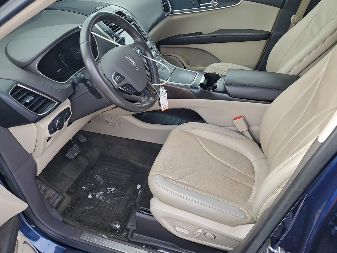 Lincoln MKX Reserve Image 6