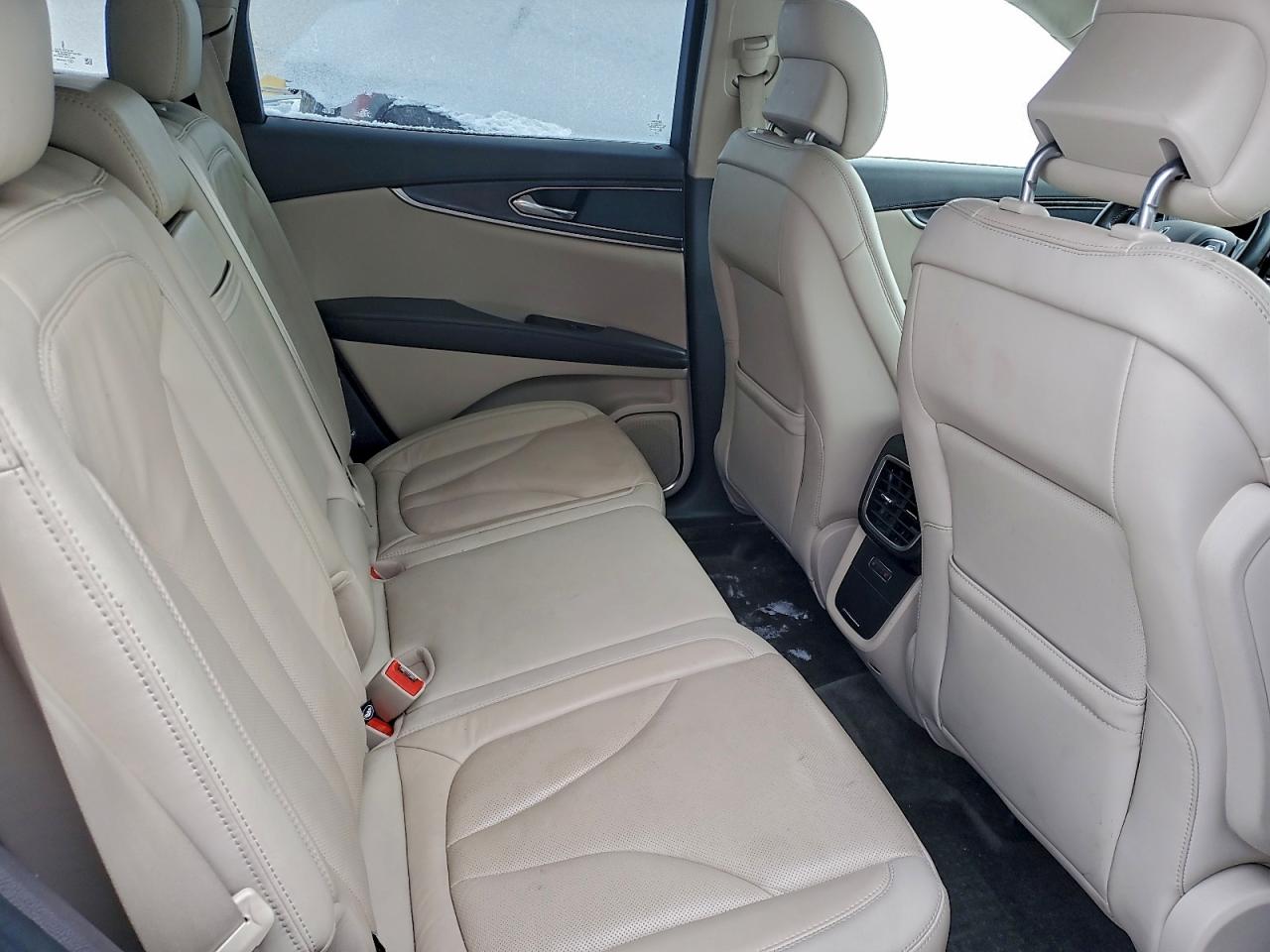 Lincoln MKX Reserve Image 9