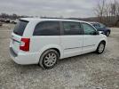 Chrysler Minivan Touring Image 3