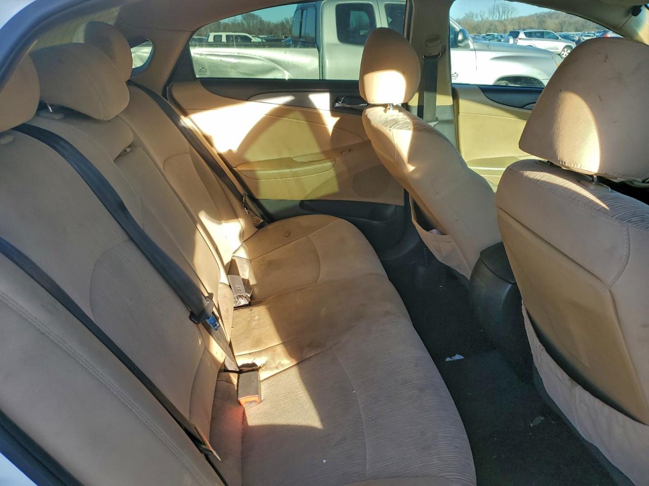 Hyundai SONATA Gls Image 8