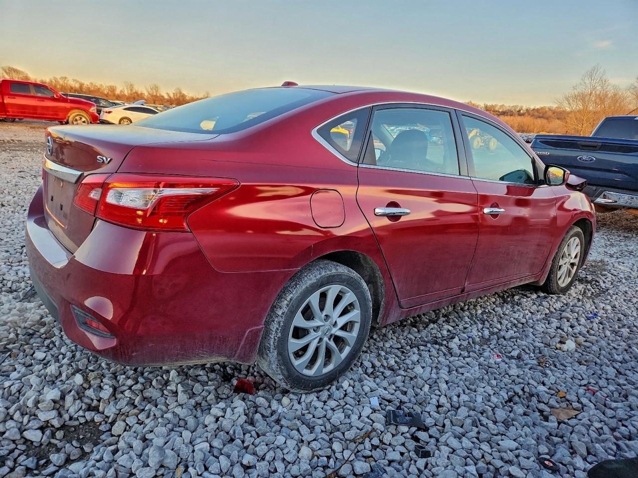Nissan Sentra S Image 7