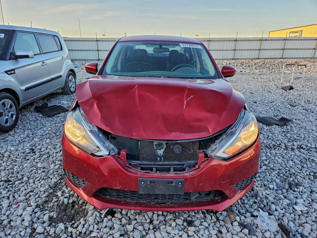 Nissan Sentra S Image 4