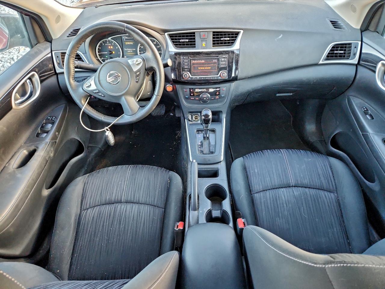 Nissan Sentra S Image 6