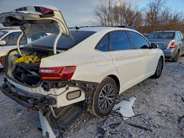 Volkswagen Jetta S Image 10