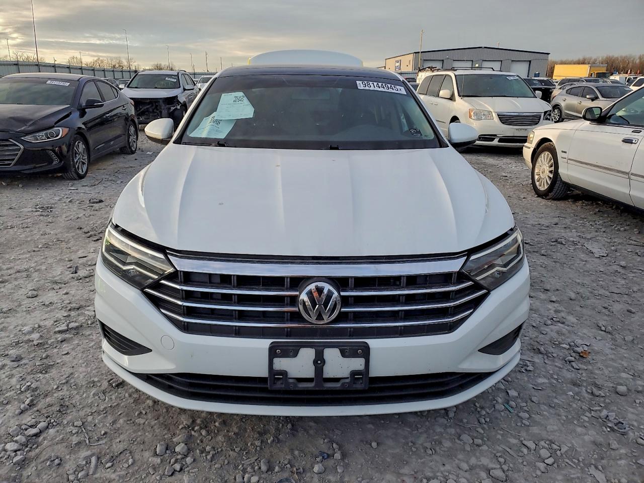 Volkswagen Jetta S Image 2