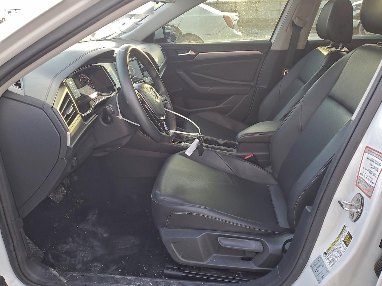 Volkswagen Jetta S Image 6