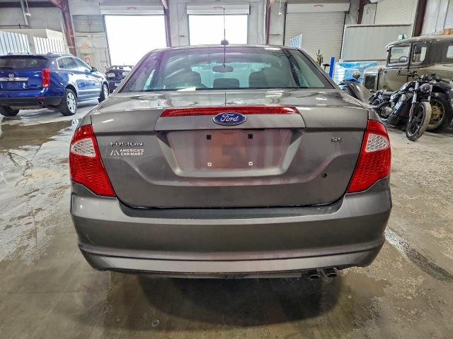 Ford Fusion Se Image 3