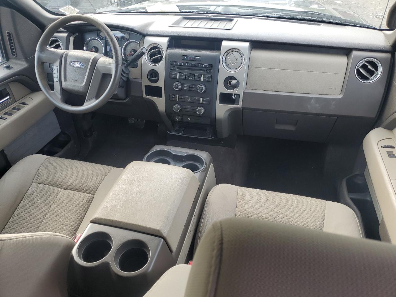 Ford F-150 Supercrew Image 12