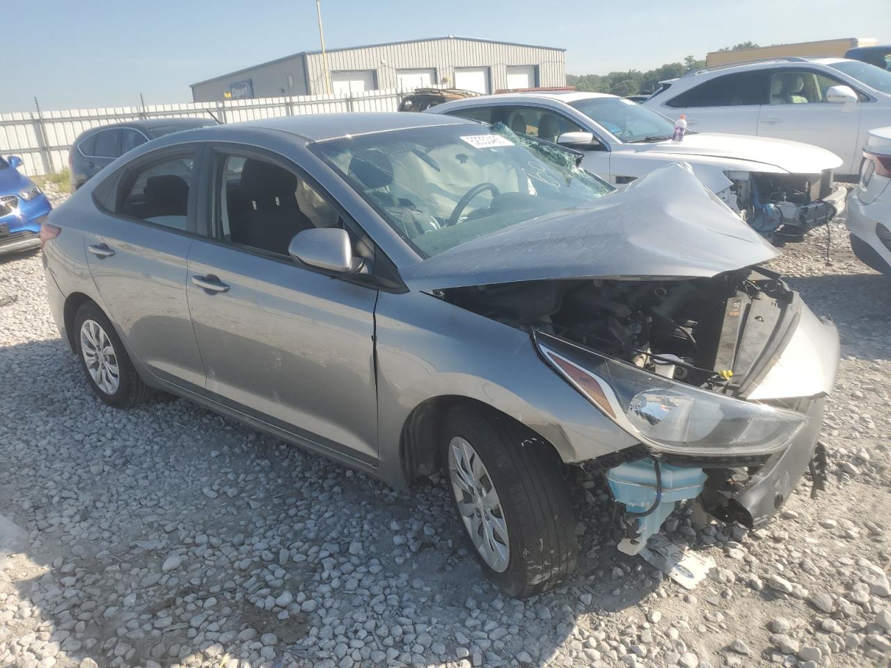 Hyundai ACCENT Se Image 4