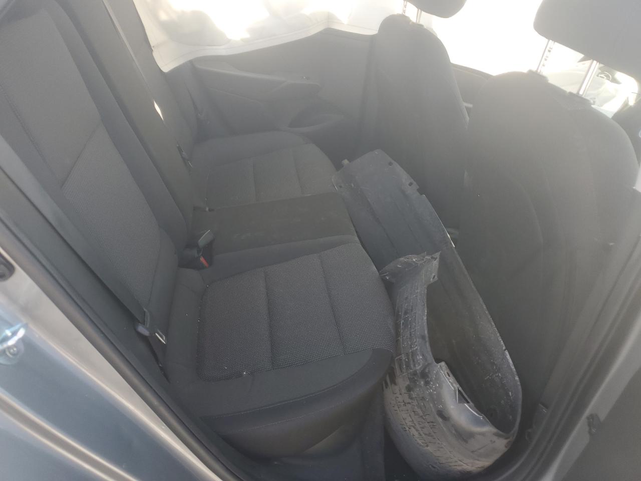 Hyundai ACCENT Se Image 11