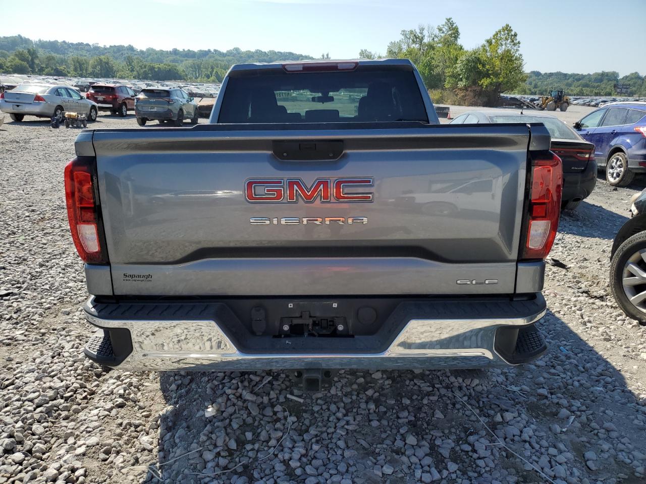 GMC Sierra K1500 Sle Image 4