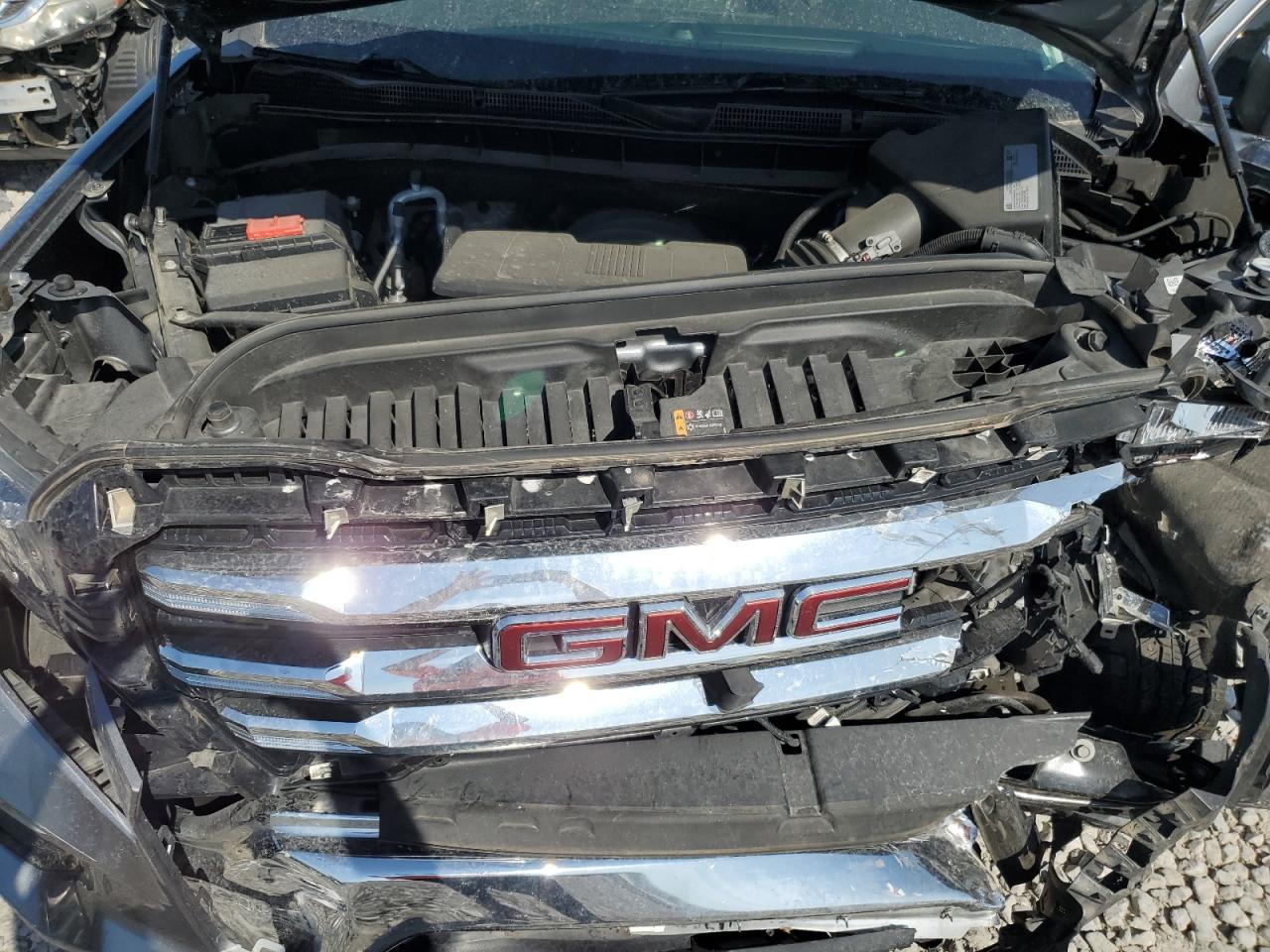 GMC Sierra K1500 Sle Image 2