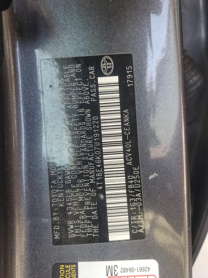 Toyota Camry Ce Image 8