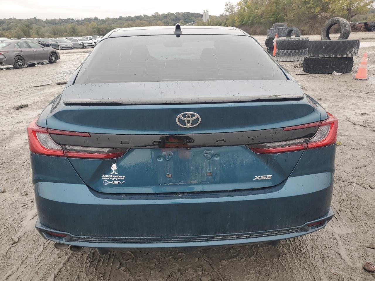 Toyota Camry Xse Image 9