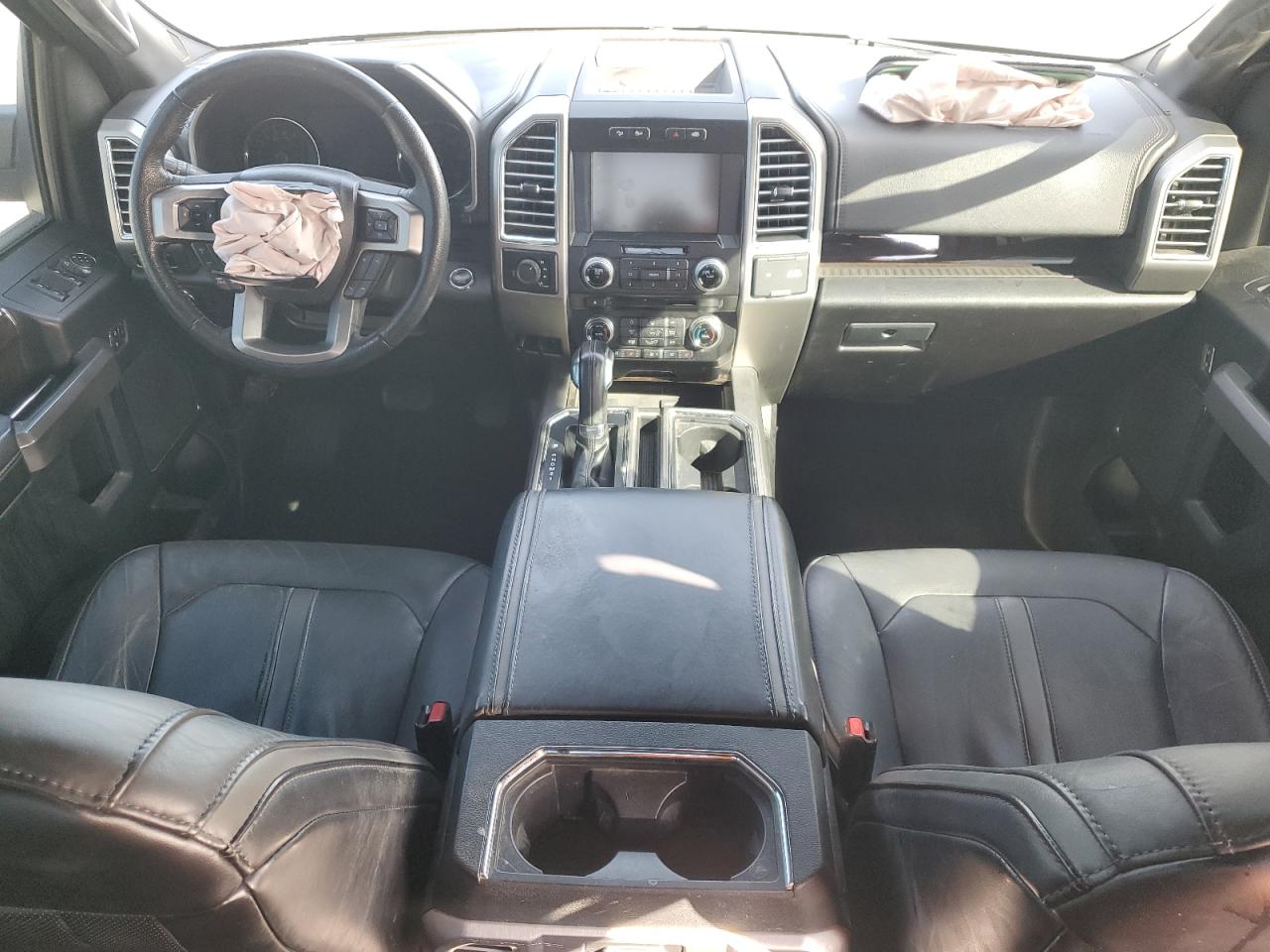 Ford F-150 Supercrew Image 5