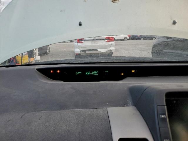 Toyota Prius Image 8