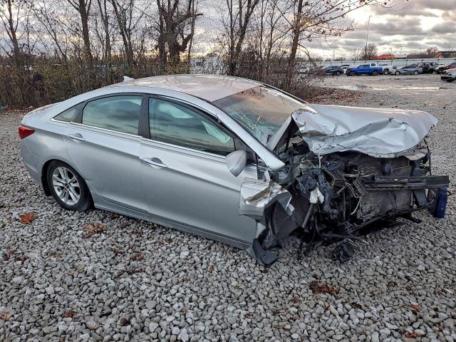 Hyundai SONATA Gls Image 7