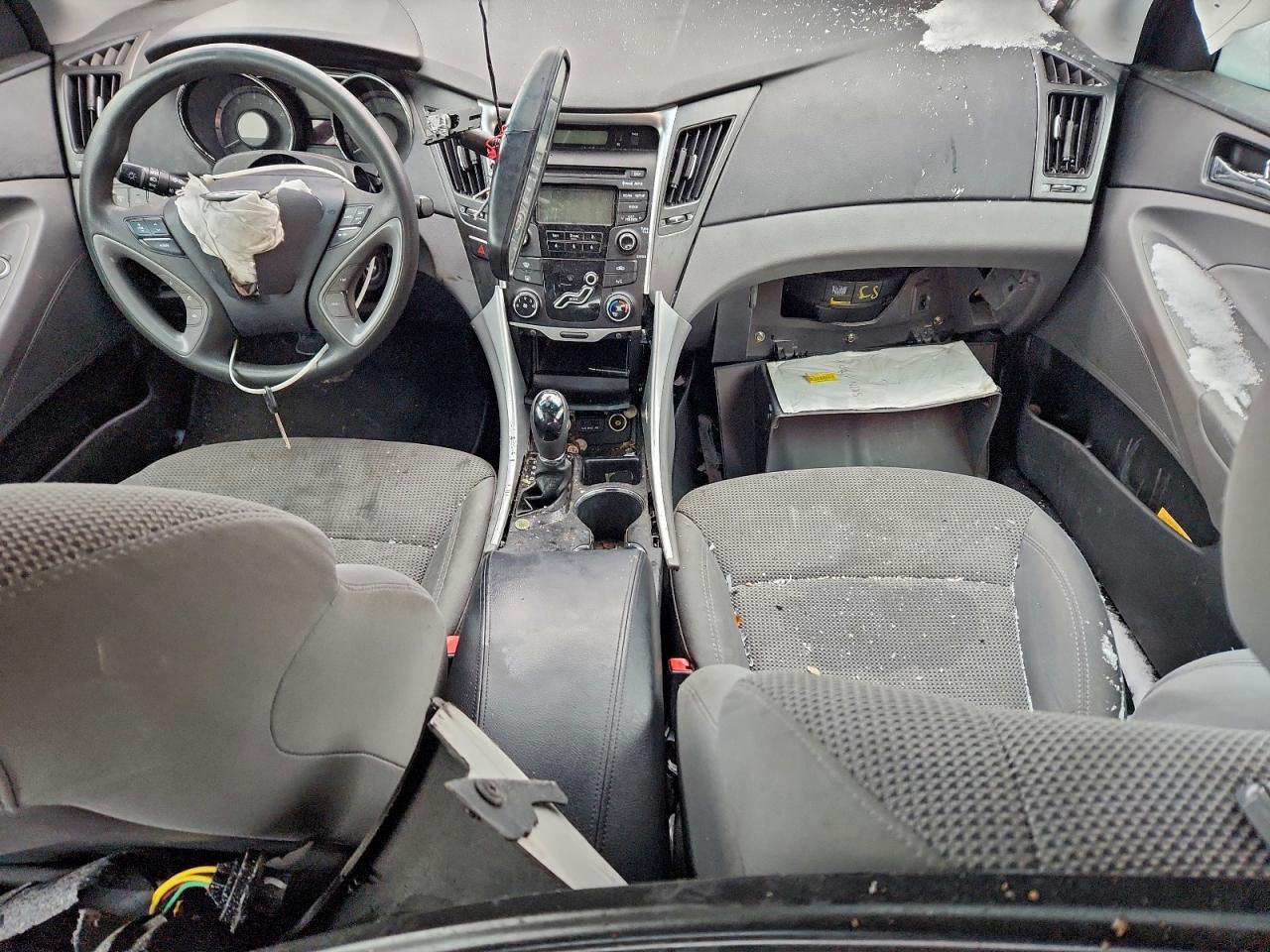 Hyundai SONATA Gls Image 8