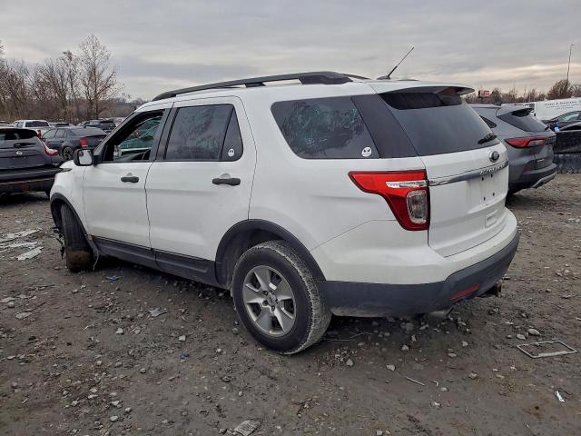 Ford Explorer Image 14