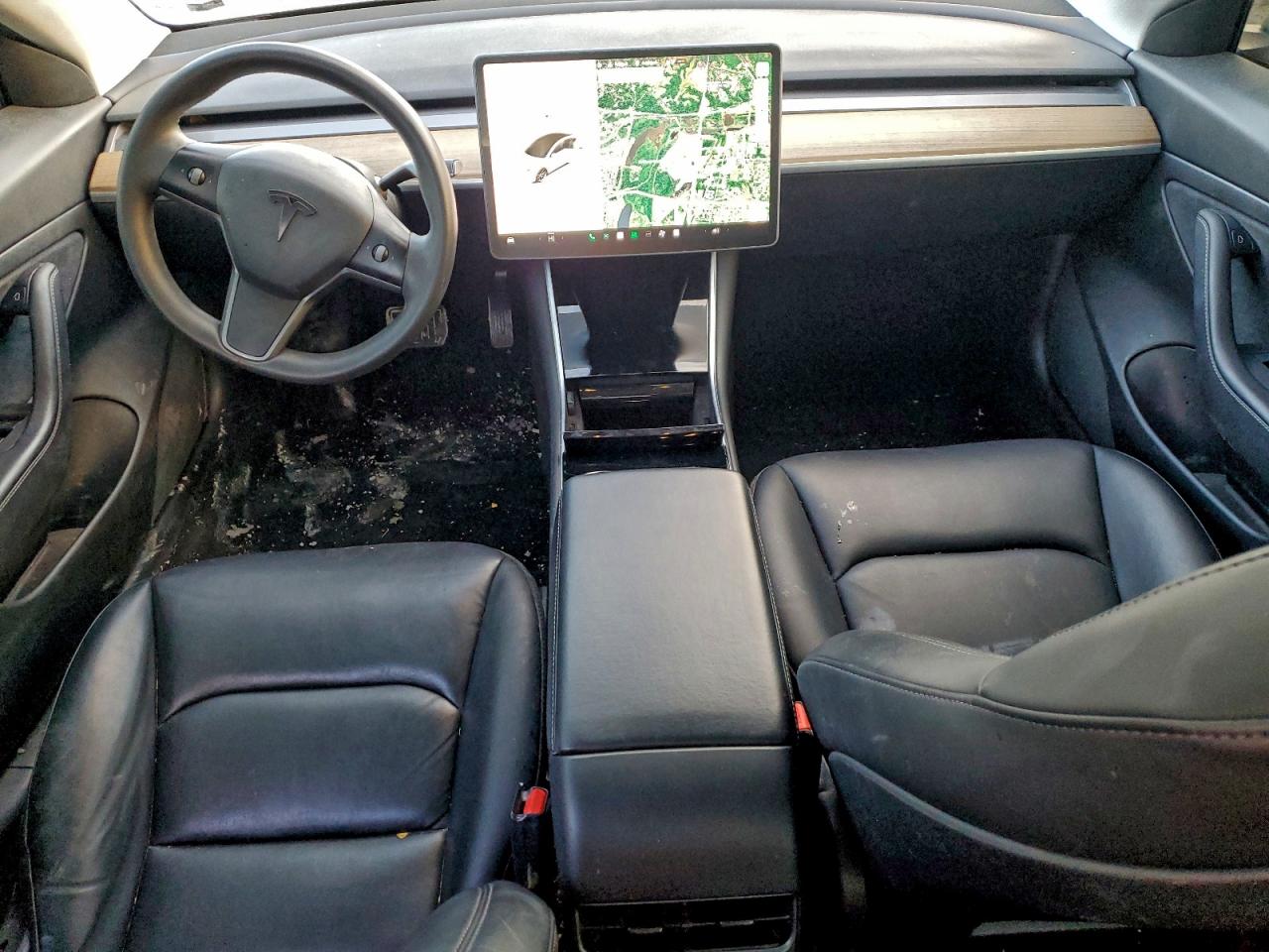 Tesla Model 3 Image 5