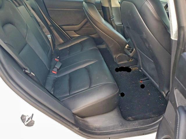 Tesla Model 3 Image 10