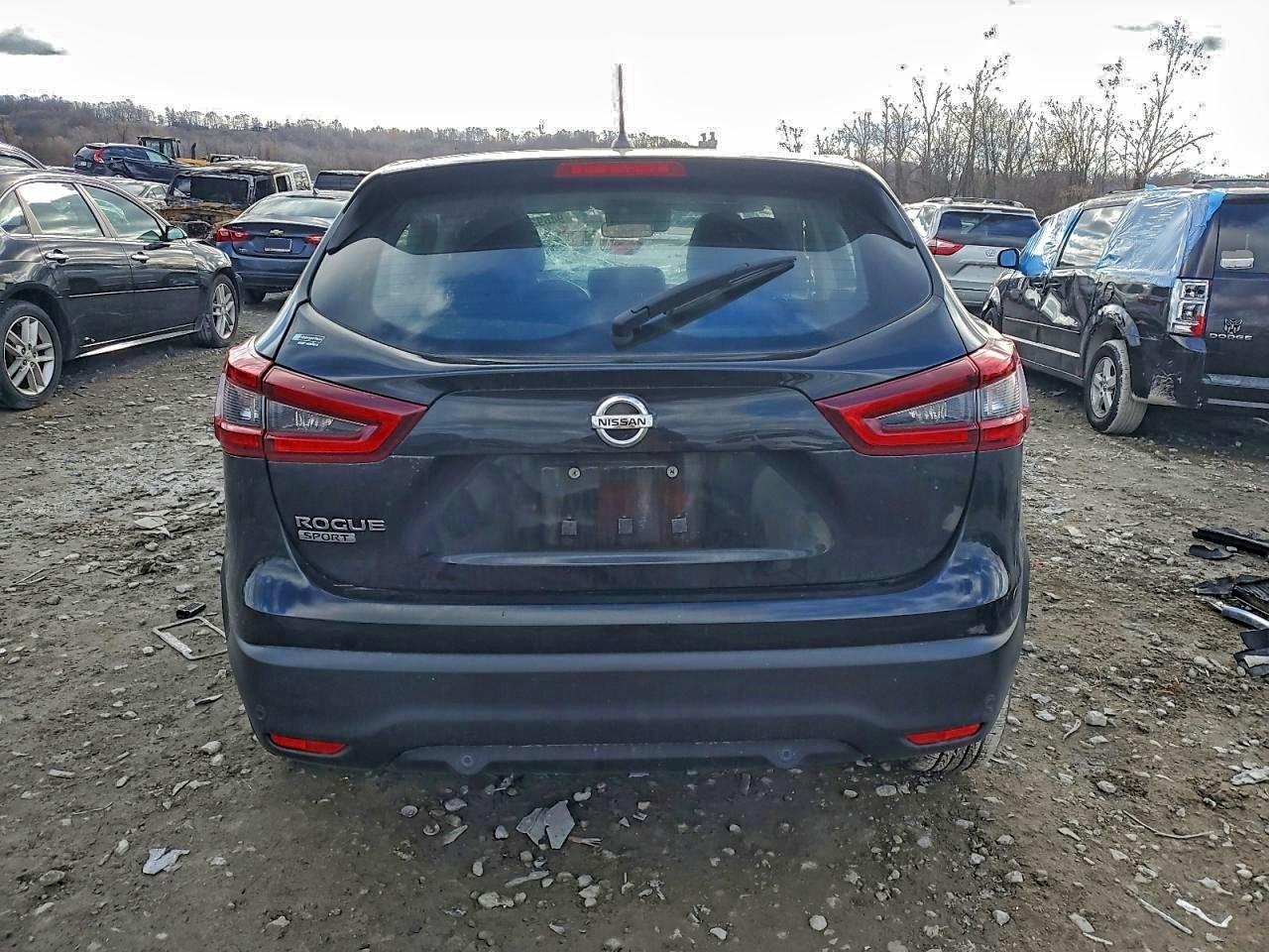 Nissan Rogue S Image 10