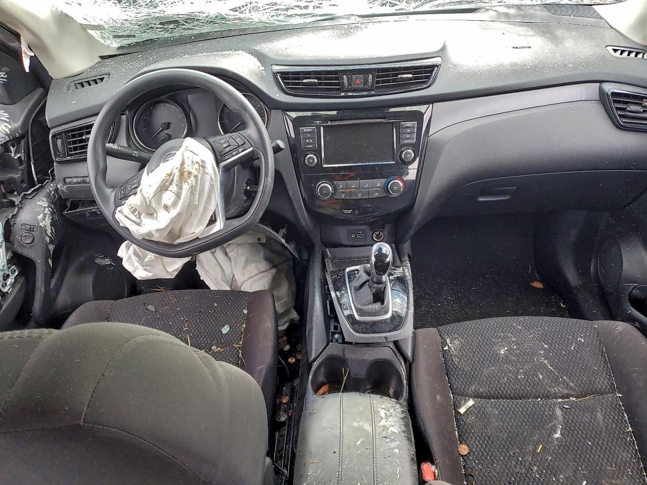 Nissan Rogue S Image 7