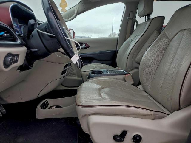 Chrysler Pacifica Limited Image 12