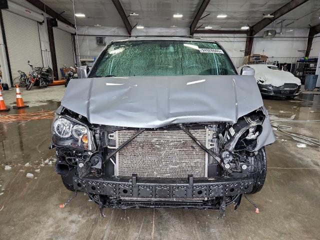 Dodge Caravan Gt Image 2