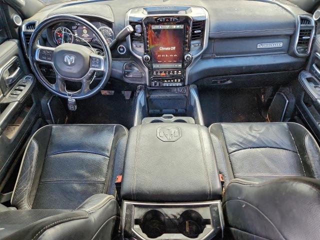 Ram 3500 Laramie Image 10