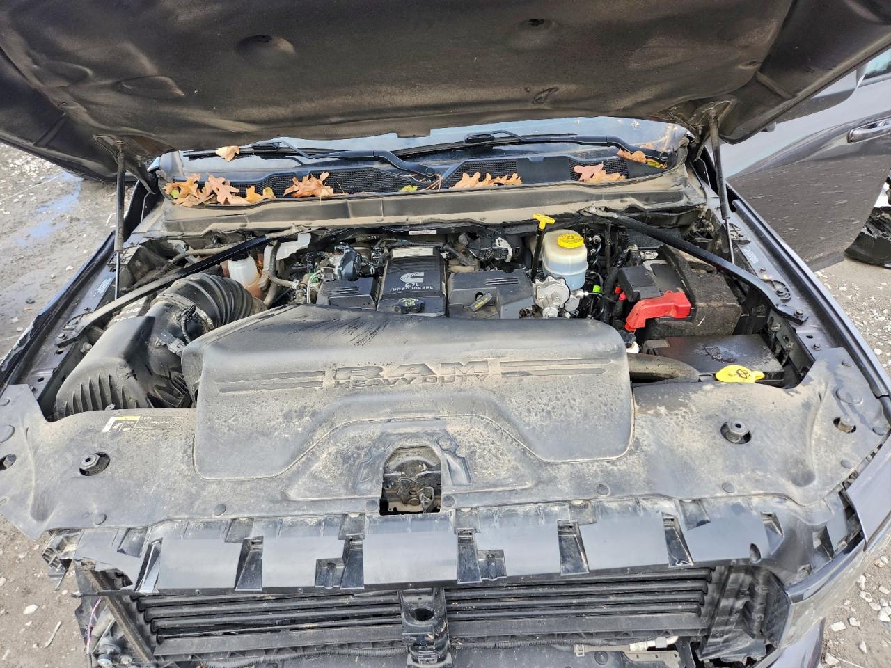 Ram 3500 Laramie Image 9