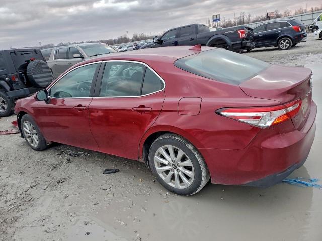 Toyota Camry Le Image 13