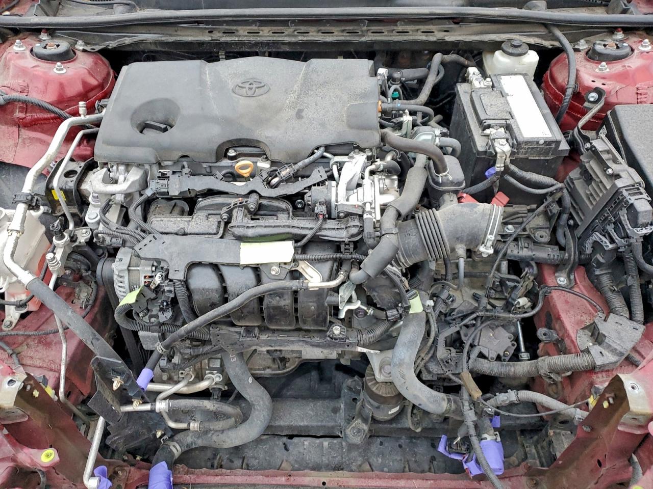 Toyota Camry Le Image 5