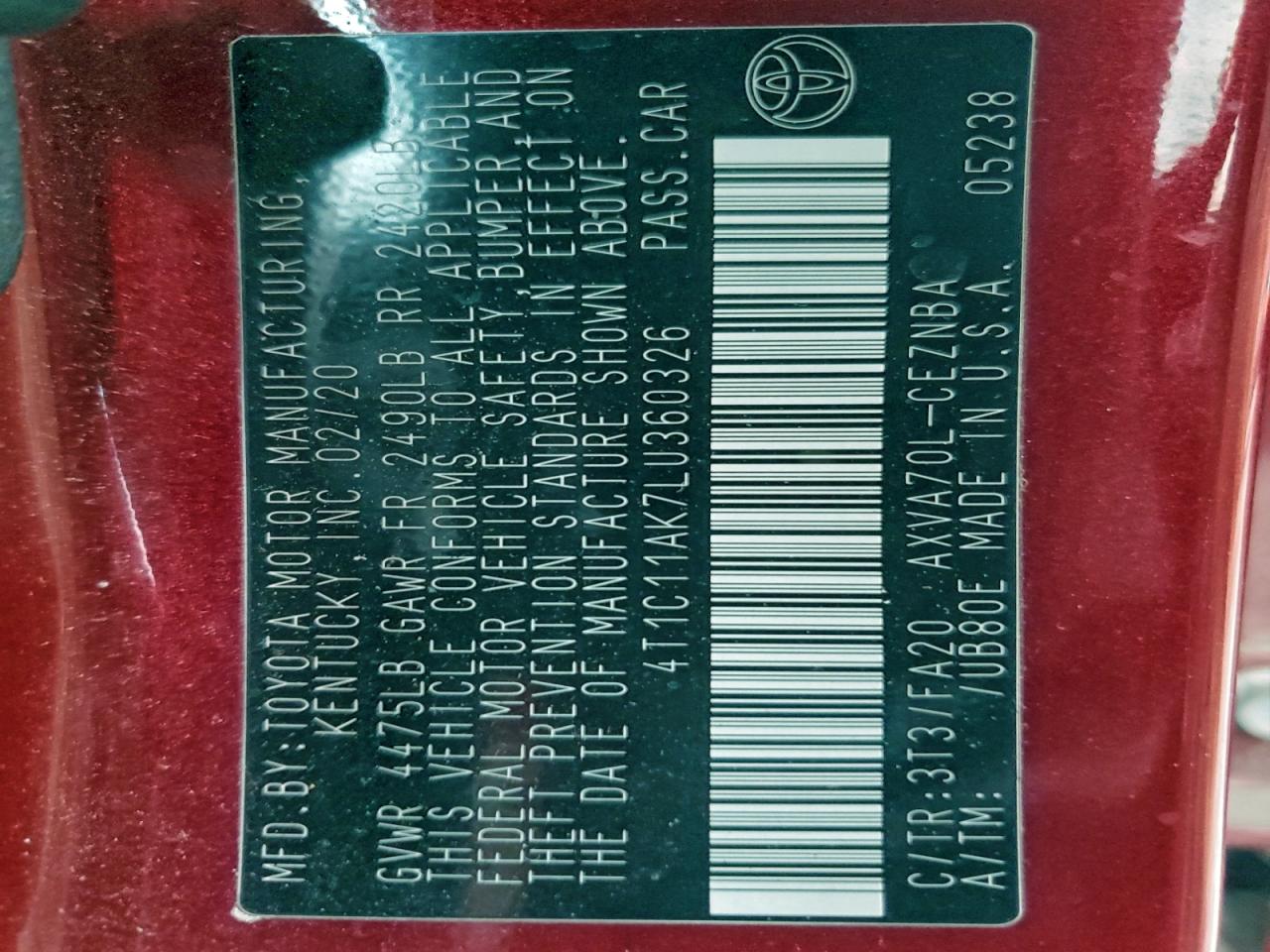 Toyota Camry Le Image 6