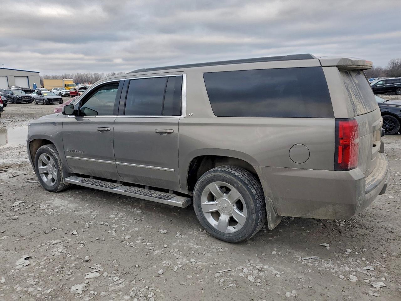 Chevrolet Suburban K1500 Lt Image 13