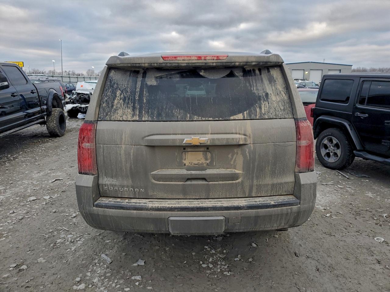 Chevrolet Suburban K1500 Lt Image 12