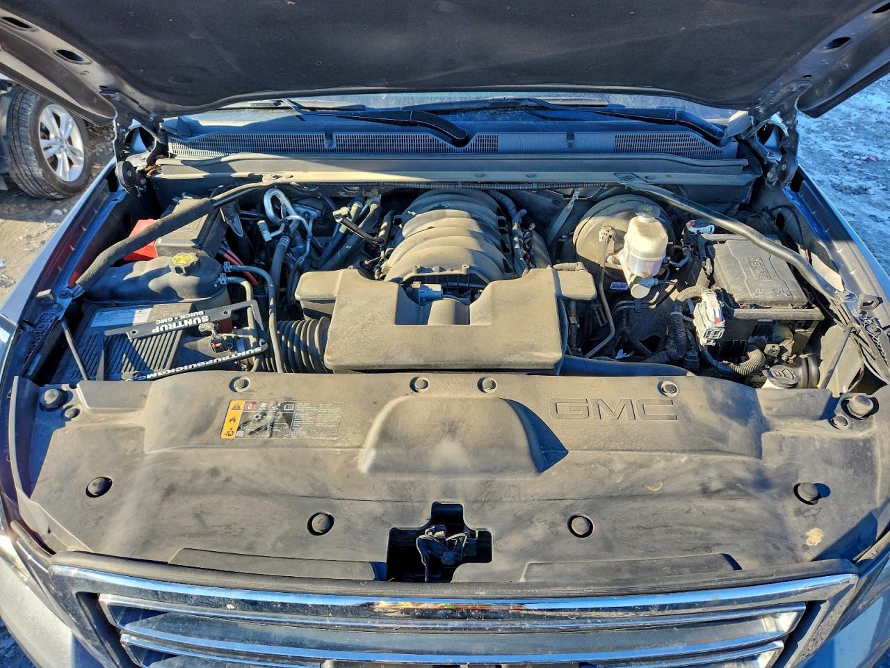 GMC Yukon K1500 Sle Image 11